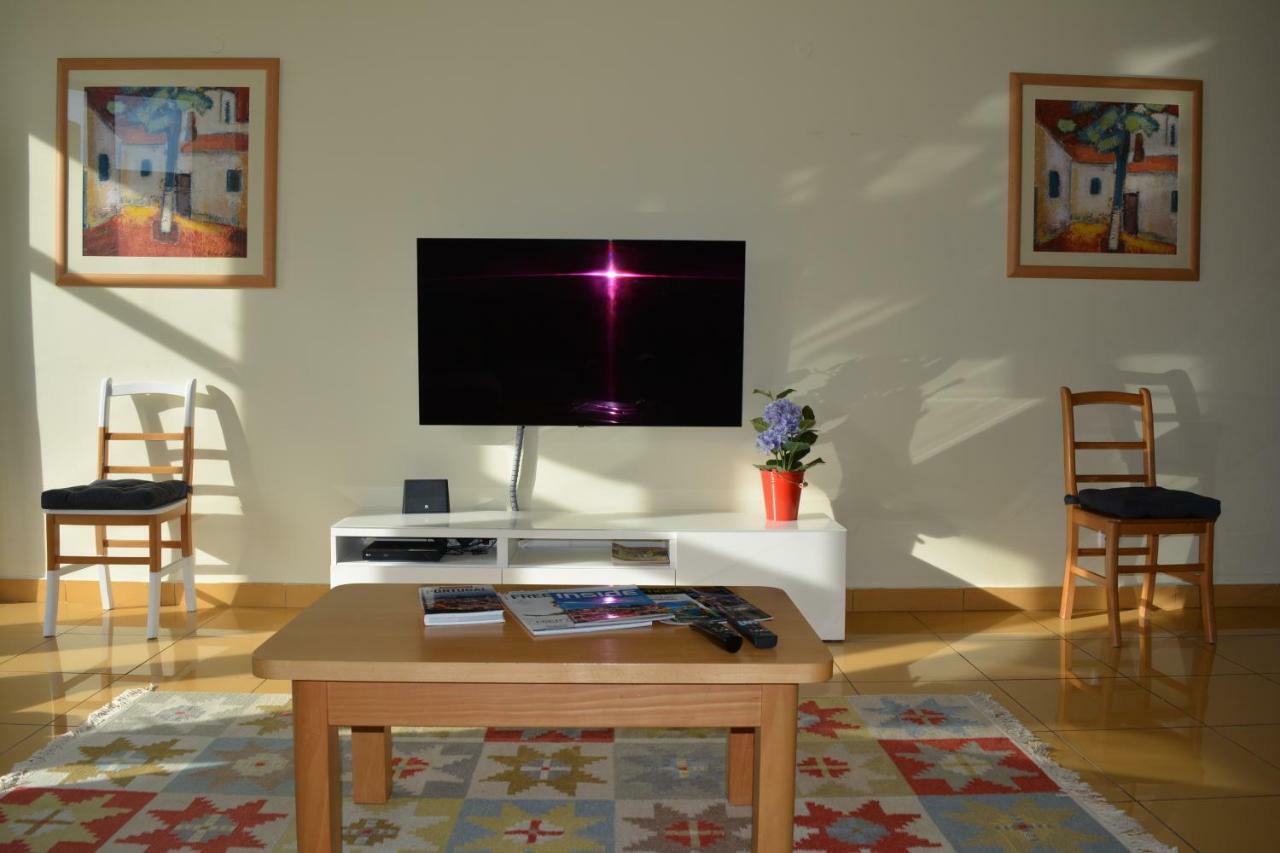 Marina De Albufeira Orada Resort - 2-Bed Apartment With Huge Pool Екстер'єр фото