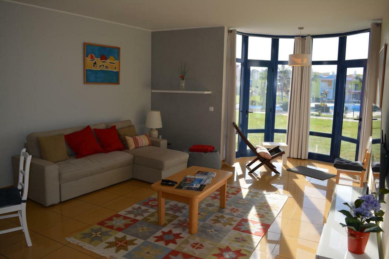 Marina De Albufeira Orada Resort - 2-Bed Apartment With Huge Pool Екстер'єр фото