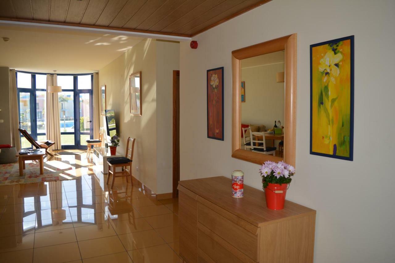 Marina De Albufeira Orada Resort - 2-Bed Apartment With Huge Pool Екстер'єр фото
